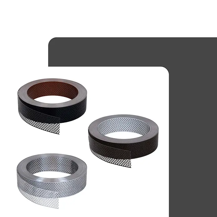 BMSC24 Fassaden-Profil - Aluminium - Drei Rollen perforiertes Lüftungsband in Schwarz, Bronze und Silber mit verschiedenen Lochmustern.