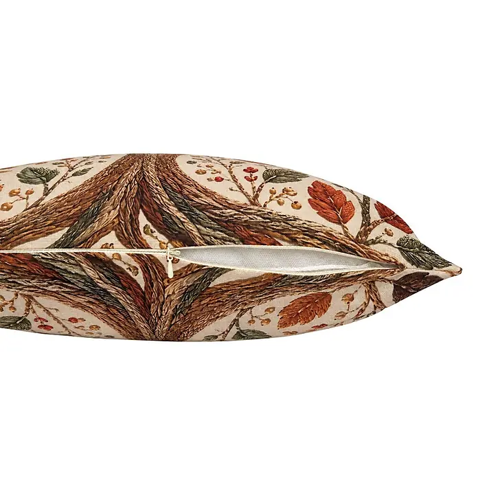 Cojín Árbol de vida - 45 x 45 cm, Textil, Teja - Funda de cojín con patrón botánico de colores otoñales y cremallera lateral parcialmente abierta.