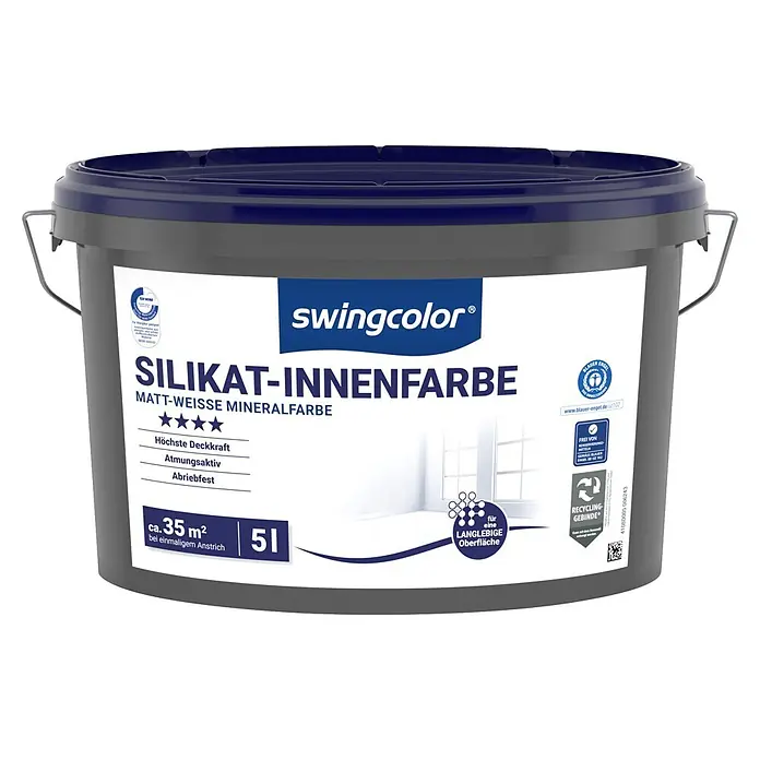 swingcolor Wandfarbe Silikat-Innenfarbe - Weiß, Matt, 5 l - Ein grauer swingcolor 5L Eimer matt-weißer Silikat-Innenfarbe mit blauem Deckel und Etikett, das Produktmerkmale zeigt.
