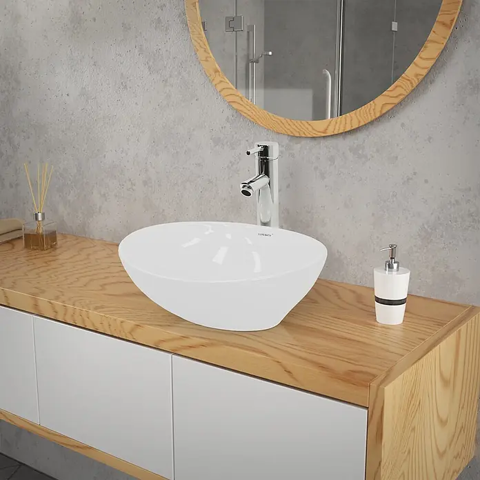 ECD Germany Waschbecken Keramik 410x330x142 mm Weiß mit Ablaufgarnitur -  - Weißes Keramik-Aufsatzwaschbecken mit Chromarmatur auf hellem Holzwaschtisch im Bad.