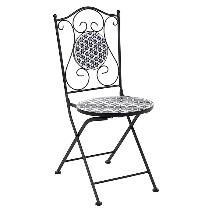 2er-Set Gartenstuhl SIROLO in Weiß/Blau/Schwarz -  - Schwarzer Metall-Klappstuhl mit blau-weiß gemusterter Fliesen-Rückenlehne und schwarz-weiß geometrischer Fliesen-Sitzfläche.