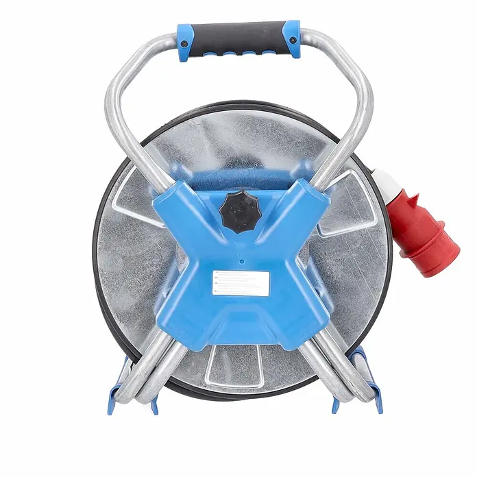 as - Schwabe CEE Metallkabeltrommel Schutzisolierung 400V 25m H07RN-F 5G2,5 IP44 -  - Industriekabeltrommel mit silbernem Metallrahmen, blauem Kunststoffgehäuse, schwarzem Griff und rotem Stecker.