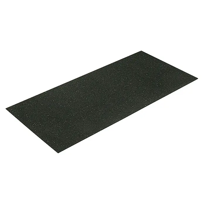 Bautenschutzmatte - L x B x H: 115 cm x 75 cm x 6 mm - Abgebildet ist ein rechteckiges, schwarzes Antirutschband mit einer körnigen Textur, ideal für die Erhöhung der Sicherheit auf glatten Oberflächen.
