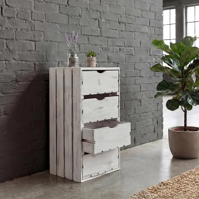 Mendler Kommode HWC-C62 4 Schubladen 70x32x26cm - weiß -  - Rustikaler weißer Holzschubladenschrank mit fünf Schubladen, eine offen, in einem modernen Raum.