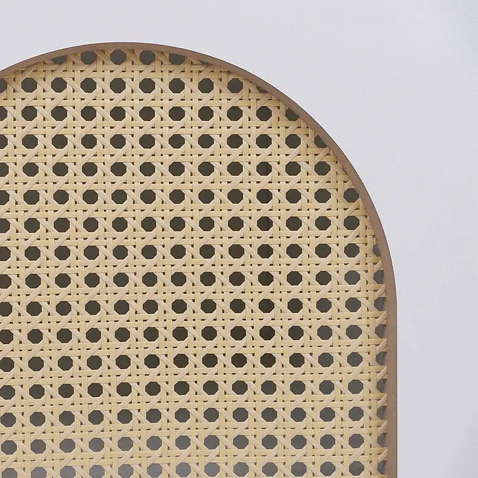Mendler Kommode HWC-P51, Poly-Rattan MDF 79x80x40cm - weiß -  - Natürliche helle Rattan-Geflechtplatte mit gebogenem dunkelbraunem Rahmen. Zeigt ein klassisches offenes Webmuster.