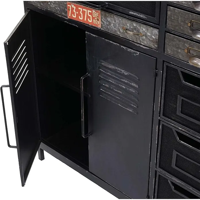 Mendler Apothekerkommode HWC-F32 Industriedesign 115x89x35cm -  - Used-Look schwarzer Metallschrank im Industriedesign mit Schubladen und offener Tür, die Regale zeigt.