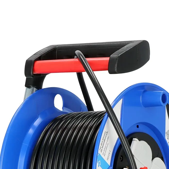 Brennenstuhl Garant Kabeltrommel - Spezialkunststoff, 25 m, H05VV-F, IP20 - Blaue Kabeltrommel mit schwarzem Verlängerungskabel und rotem Griff. Für den Innenbereich.