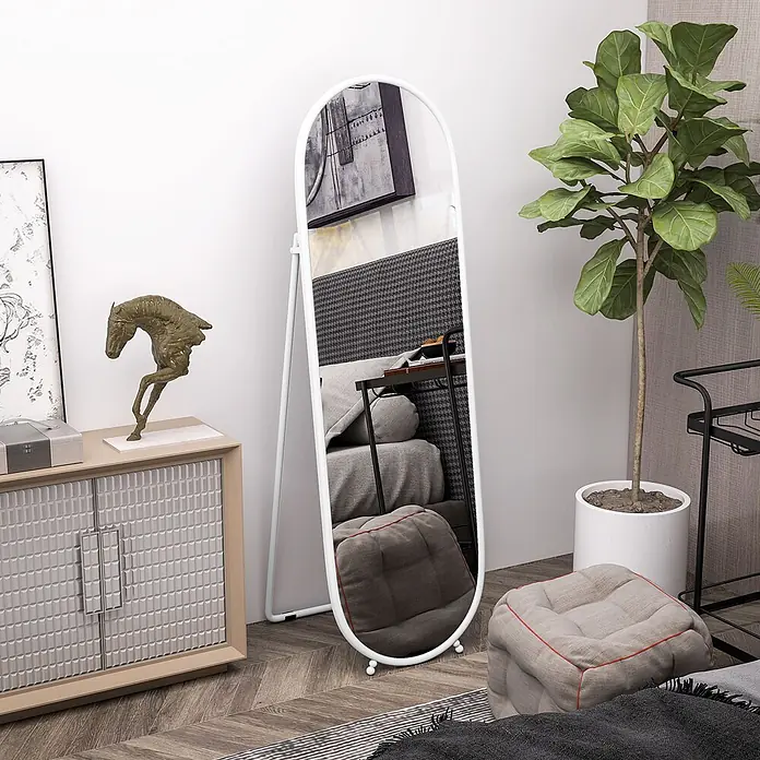 HOMCOM-Ganzkörperspiegel-40L x 3B x 120H cm-Transparent -  - Weißer ovaler Ganzkörperspiegel mit Ständer, der seine Größe in einem modernen Raum zeigt.