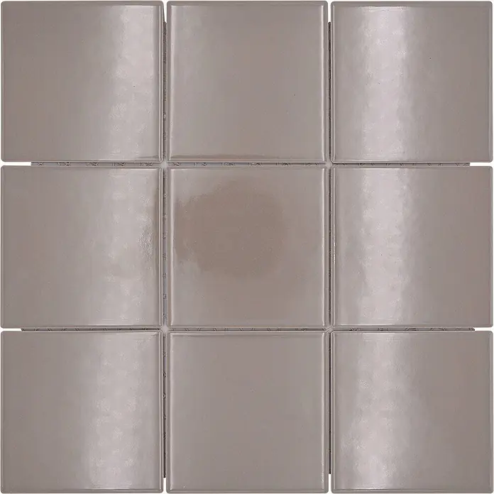 Mosaikfliese Quadrat Uni CQ 140 - 29,8 x 29,8 cm, Beige/Braun, Glänzend - Glänzende, taupefarbene quadratische Mosaikfliesen, in einem Raster angeordnet.