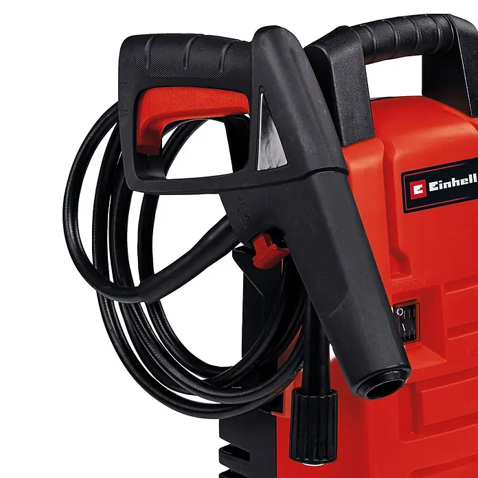 Einhell Classic Hochdruckreiniger TC-HP 90 - 1.200 W, Fördermenge: 372 l/h - Roter und schwarzer Einhell Hochdruckreiniger mit Spritzpistole und aufgewickeltem Schlauch.