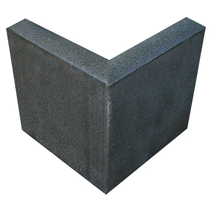 EHL Rasenkante Ecke - Anthrazit, Beton - Eckiges Betonpflasterstück in dunklem Anthrazit, ideal für Gartenwege oder Terrassen. Robust und witterungsbeständig.