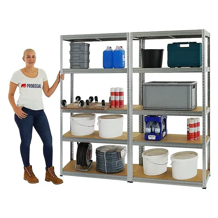 MegaDeal 2xSchwerlastregal Slim Elephant S 180x90x45 5 Böden 350kg Verzinkt -  - Großes graues Metallregal, voll bestückt, mit einer Frau daneben zur Größenveranschaulichung.