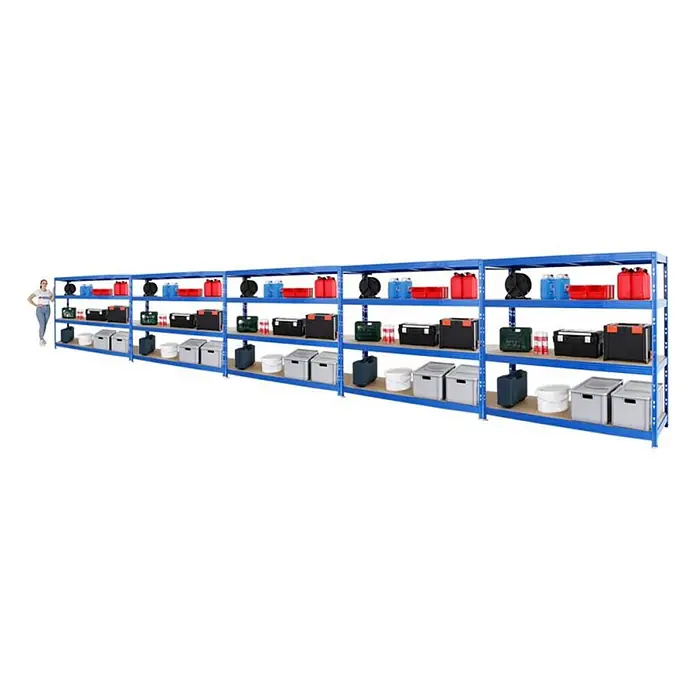 Mega Deal | 5x Profi Schwerlastregal Rhino | HxBxT 180x200x60cm | 4 Spanplatten-Ebenen 16mm | Fachlast 500kg | Blau -  - Langes blaues Industrieregal mit verschiedenen Lagerartikeln und einer Person zur Größenangabe.