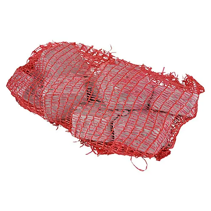 Feuchtraum-Abzweigdose - 85 x 85 x 40 mm, Aufputz, 10 Stk. - Ein Netz voller weißer Kohlebriketts, ideal zum Grillen und für Lagerfeuer, verpackt in einem roten Netz.