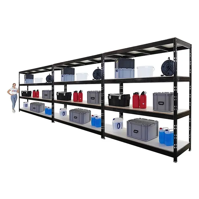 Set Deal 3x Profi Schwerlastregal Rhino 200x200x60cm 4 Böden 500kg Schwarz -  - Langes schwarzes Metallregal mit mehreren Böden und Lagerboxen, daneben eine Person zur Größenangabe.