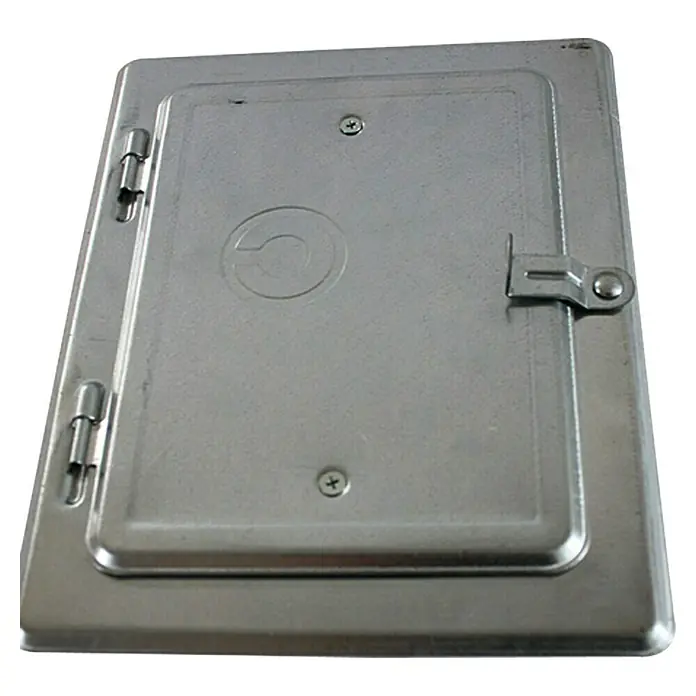 Kamintür - L x B: 200 x 140 mm, Stahl, Verzinkt - Nahaufnahme einer silberfarbenen, rechteckigen Revisionsklappe aus Metall mit Scharnieren und Verschluss.