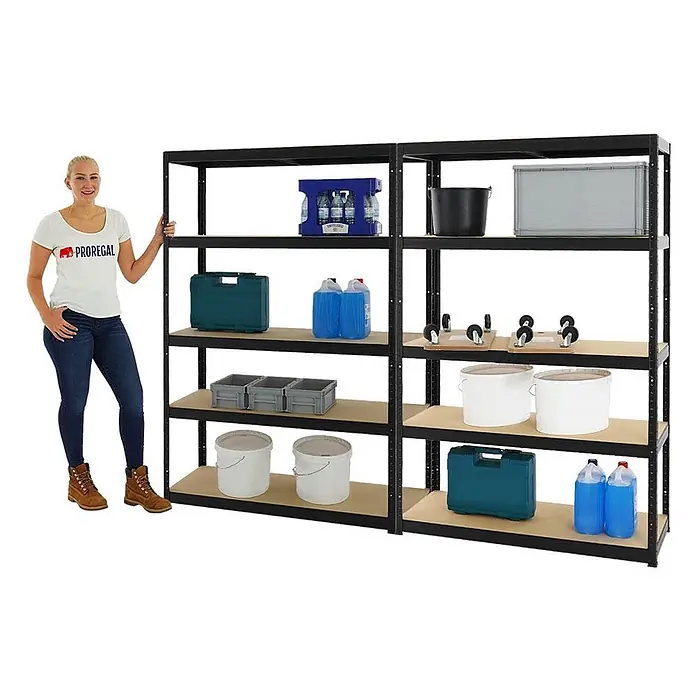 Mega Deal | 2x Schwerlastregal Big Elephant S | HxBxT 180x120x45 cm | Fachlast 250kg | Schwarz -  - Zwei robuste schwarze Metallregale mit hellen Böden, gezeigt mit verschiedenen Gegenständen und einer Frau zur Größenreferenz.