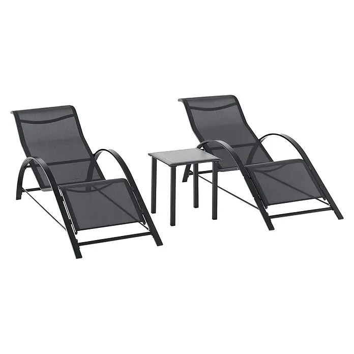 Outsunny Gartenliegen-Set 3-tlg. mit Tisch - Schwarz, Metall - Zwei schwarze Mesh-Liegestühle mit schwarzen Metallgestellen und einem passenden kleinen Beistelltisch.