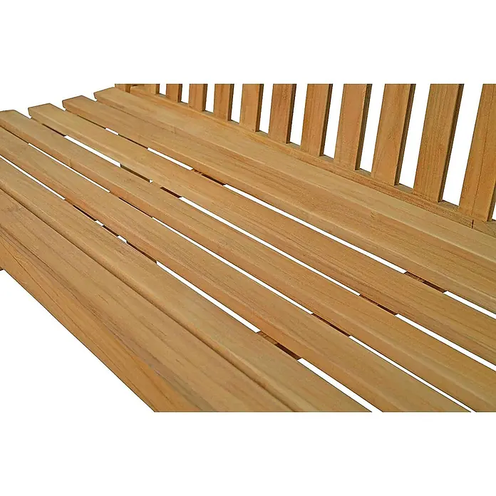 Kai Wiechmann Gartenbank - Teak, Naturbelassen - Nahaufnahme einer Lattenbank aus Teakholz mit natürlicher hellbrauner Oberfläche.