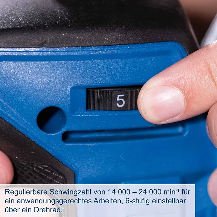 Scheppach IXES 20V Akku-Bohrschrauber BC-DD60-X - 20 V, Ohne Akku, 60 Nm - Nahaufnahme eines blau-schwarzen Elektrowerkzeugs mit einer Hand, die den 6-stufigen Drehzahlregler auf '5' einstellt.