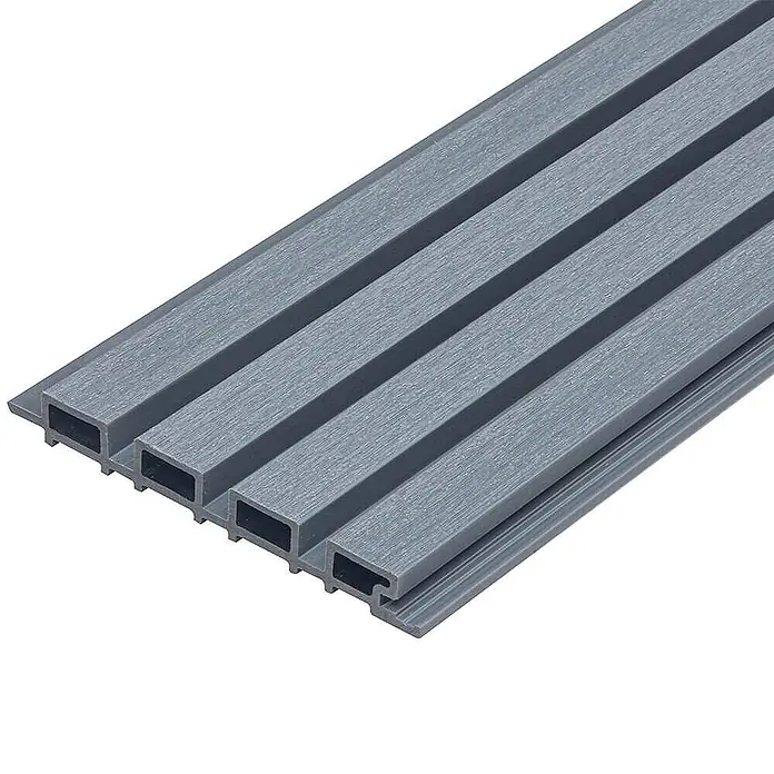 Home Deluxe Fassadenverkleidung DUVAR Hellgrau 10 m² -  - Graue WPC-Wandplatte mit strukturierter Oberfläche und Hohlprofil für die Verkleidung.