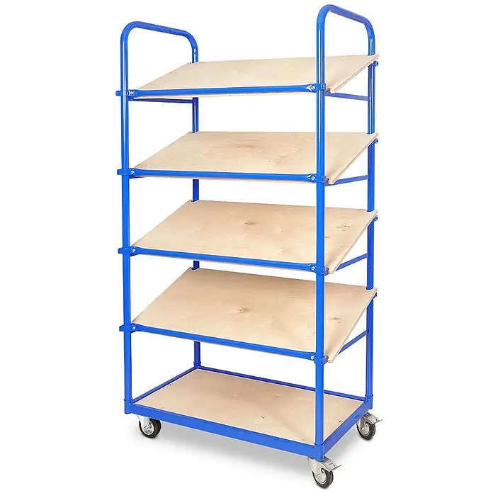 BRB Schrägbodenwagen, LxBxH 1050x500x1880 mm, 2 Lenk- 2 Bockrollen, 2 Lenkrollen mit Feststellbremse -  - Blauer mobiler Regalwagen mit 5 schrägen Holzablagen auf Rollen.