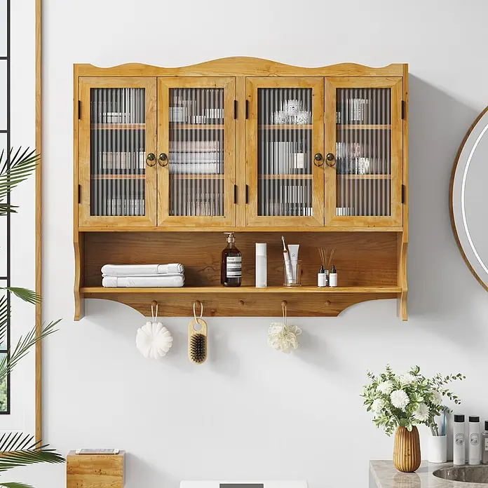 SONNENH Wand-Mehrzweckschrank mit 4 Glastüren, Natur -  - Badezimmer-Wandschrank aus Naturholz mit geriffelten Glastüren, offenem Regal und Haken für Toilettenartikel und Handtücher.
