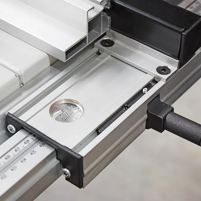 BAMATO Tischkreissäge BTS-250PRO 400V 254mm Gusstisch & Schiebetisch -  - Aluminiumschiene mit Messskala und Wasserwaage für Präzisionsarbeiten.