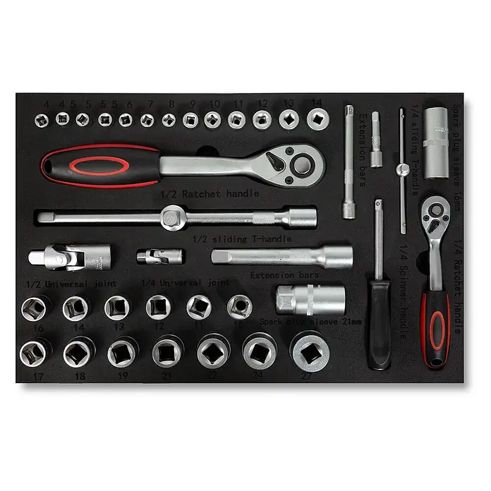 EBERTH Werkzeug-Set Werkzeug-Set 81-tlg., 4 Einlagen, KFZ & Werkstatt, rot - 81 -tlg. - Silber-schwarzer Mechaniker-Werkzeugsatz mit Steckschlüsseln, Ratschen und Verlängerungen, ordentlich in schwarzem Schaumstoffkoffer.