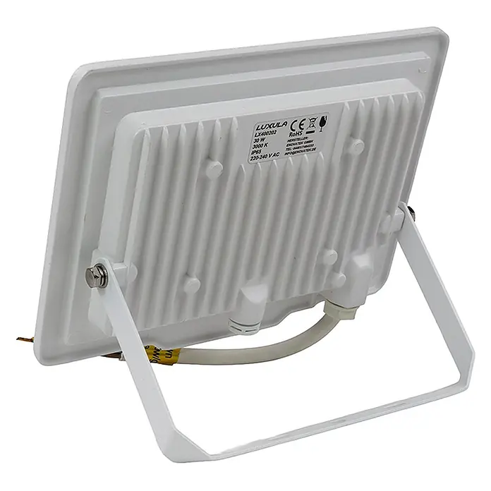 Luxula LED-Strahler - 30 W, 3.000 lm, IP65 - Weißer LED-Fluter mit geripptem Kühlkörper und verstellbarem Montagebügel, von hinten gesehen.