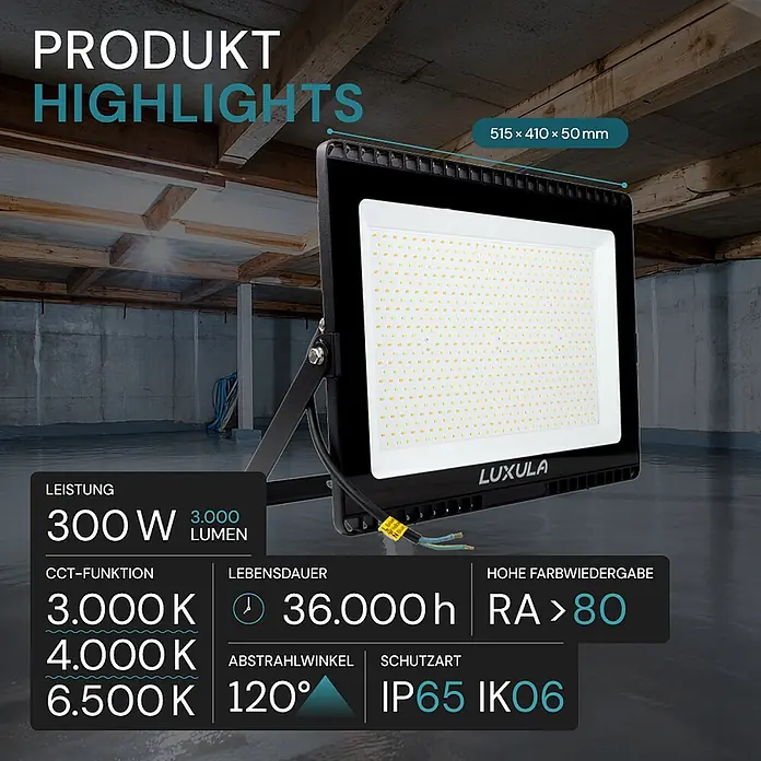 Luxula LED-Strahler - 300 W, 30.000 lm, IP65 - Schwarzer LED-Fluter mit verschiedenen Lichteinstellungen und Spezifikationen in einem großen Innenraum.