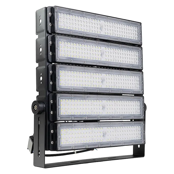 Enovalite LED-Strahler - 500 W, 65.000 lm, IP66 - Fünf-Modul schwarzer LED-Flutlichtstrahler mit verstellbarer Halterung für leistungsstarke Außenbeleuchtung.