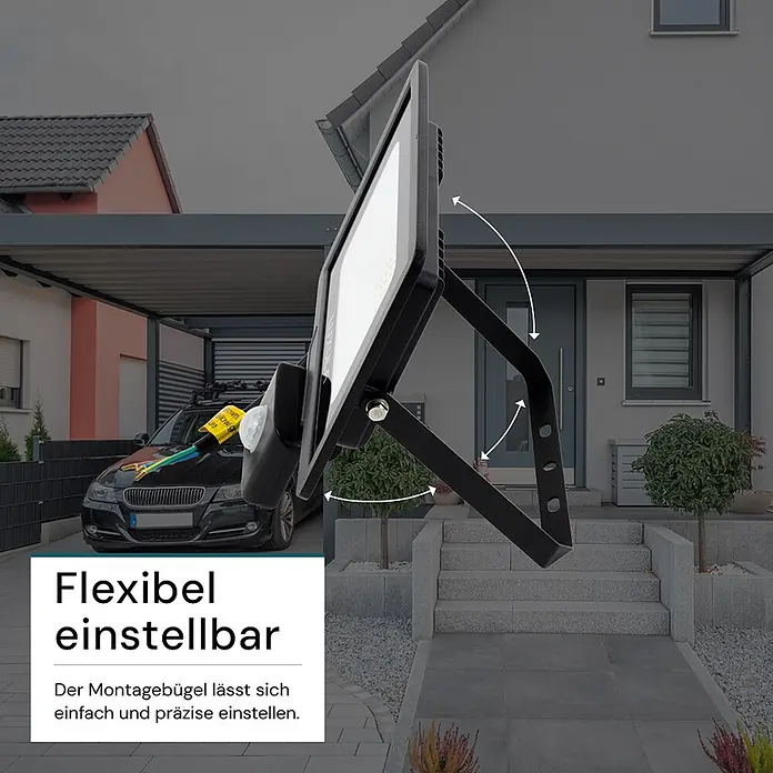 Luxula LED-Strahler Fluter Bewegungsmelder 30W 4000K Neutralweiß 3000lm -  - Schwarzer Flutlichtstrahler mit weißem Lichtfeld, schräg gezeigt. Der verstellbare Montagebügel mit Pfeilen betont die flexible Ausrichtung.