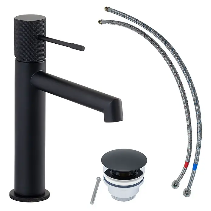 SCHÖNER WOHNEN-Kollektion Waschtischarmatur Kadia Auslaufhöhe 12,1 cm Mattschwarz - Mattschwarz, Seidenmatt - Mattschwarze Badarmatur mit gerändeltem Griff, zwei Panzerschläuchen und schwarzem Pop-up-Ablaufventil.