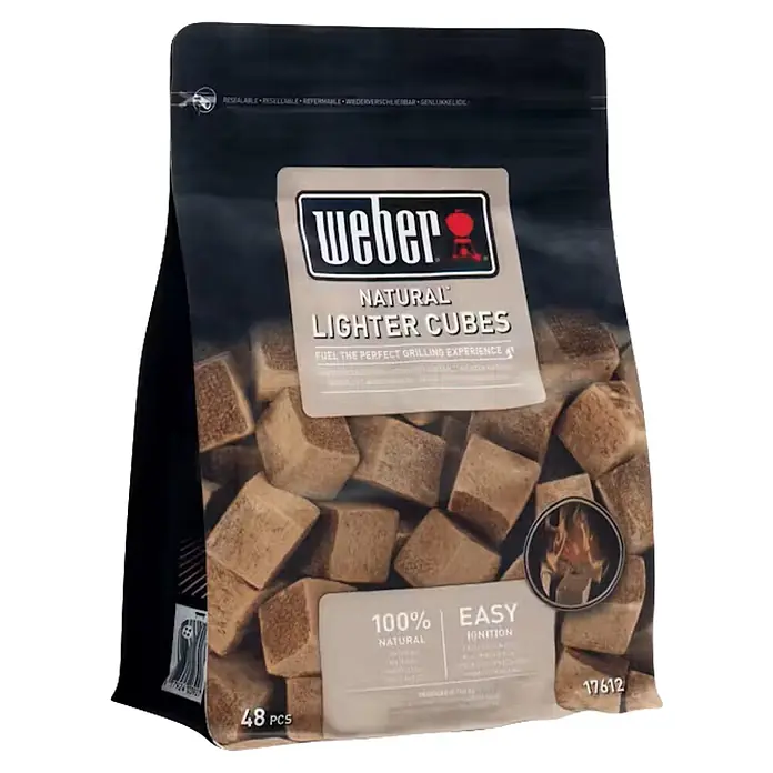 Weber Anzündwürfel - 48 Stk. - Weber natürliche Anzündwürfel in einem wiederverschließbaren, dunkelgrauen Beutel, mit hellbraunen Zündwürfeln. Für einfaches Grillen.