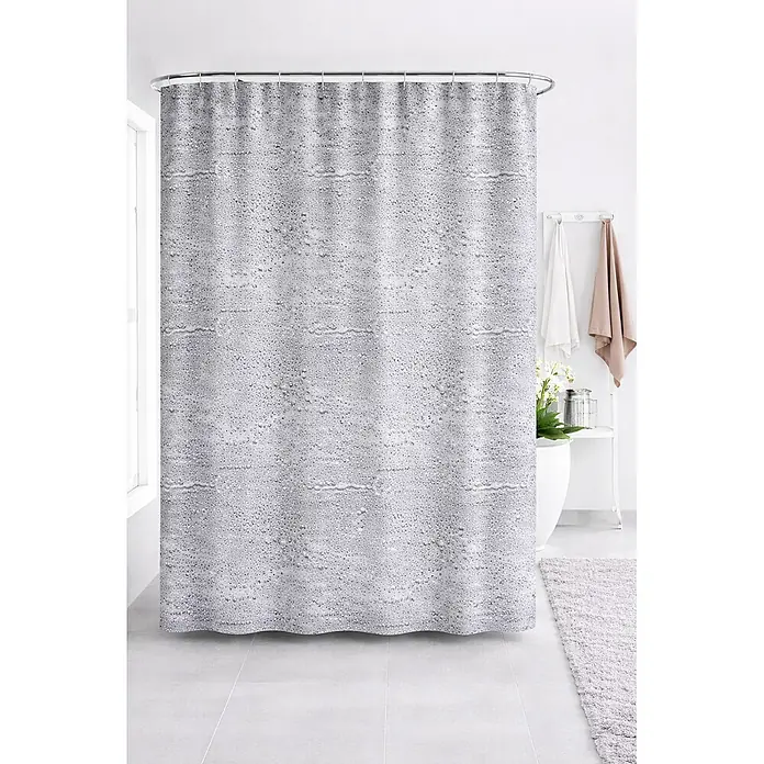 Euroshowers Duschvorhang - B x H: 180 x 200 cm, Polyester - Ein grauer Duschvorhang mit Wassertropfenmuster, im Badezimmer hängend.
