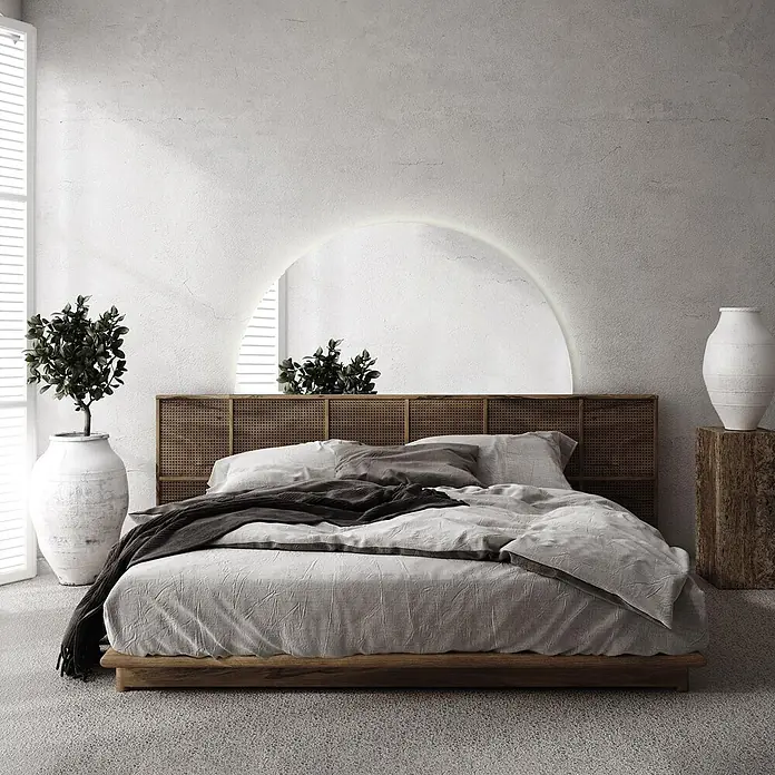 Lustro LED Półokrągłe - Ciepły - 50x100 cm -  - Modernes Holz-Plattformbett mit geflochtenem Kopfteil in minimalistischem Schlafzimmer. Helle neutrale Bettwäsche.