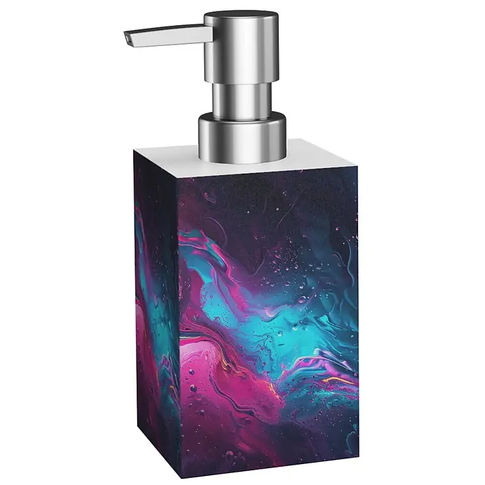 SANILO Seifenspender Lumen - L x B x H: 7 x 7 x 12 cm, Kunststoff, Lila - Rechteckiger Seifenspender mit metallic-silberner Pumpe und abstraktem lila, pinkem und türkisem Liquid-Art-Muster.