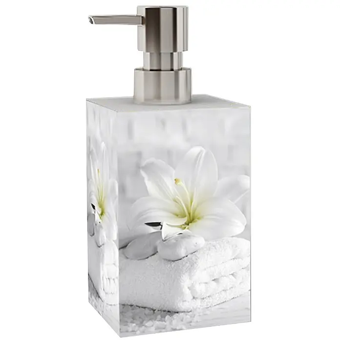 SANILO Seifenspender Good Feeling - L x B x H: 7 x 7 x 12 cm, Kunststoff, Grau - Quadratischer transparenter Seifenspender mit gebürsteter Metallpumpe, mit weißer Lilien-, Handtuch- und Steindruck.