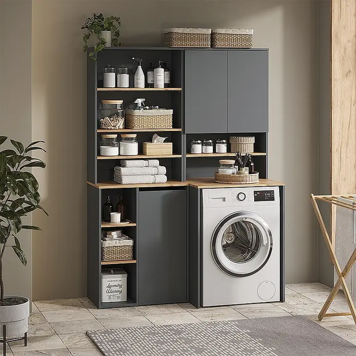 Vicco Badmöbel-Set Viktor, Anthrazit/Goldkraft Eiche -  - Dunkelgraue modulare Waschküchen-Aufbewahrungseinheit mit Holzoptik-Ablagen und Arbeitsplatten, um eine weiße Waschmaschine integriert.