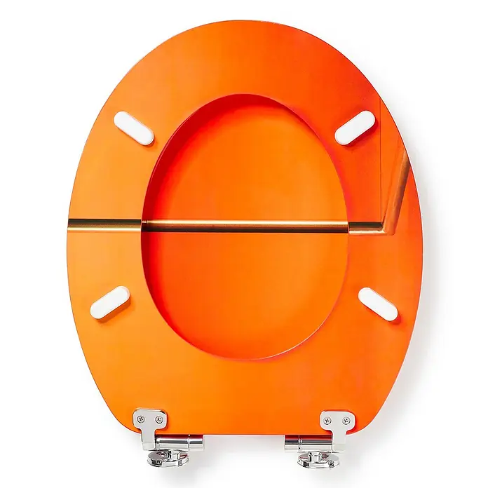 Tohaa Design WC-Sitz Orsay - LMP -  - Oranger WC-Sitz mit geteiltem Design, horizontaler silberner Metallstange, weißen Puffern und Chromscharnieren.