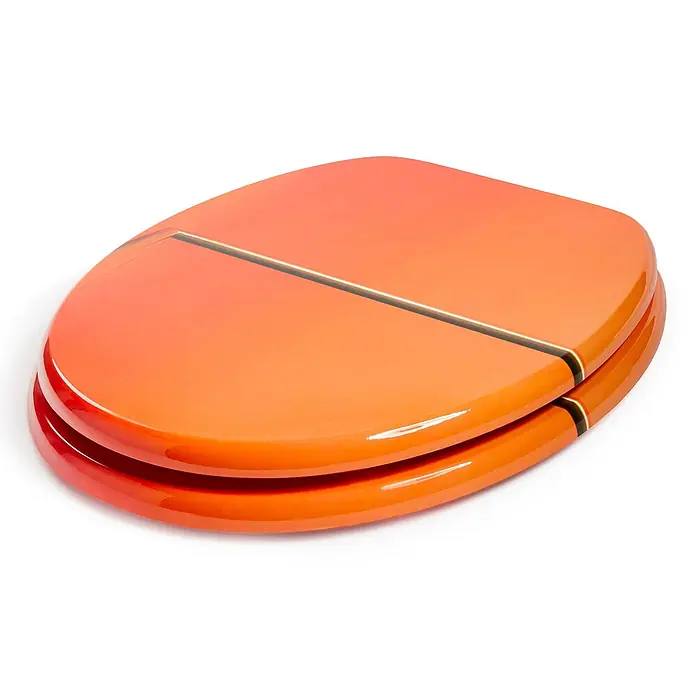 Tohaa Design WC-Sitz Orsay - LMP -  - Glänzender orangefarbener Toilettensitz mit Deckel und dunkler Akzentlinie.