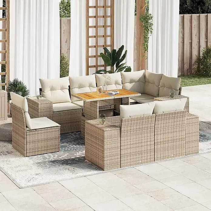 Maison exclusive gartenmöbel-set isolda holz beige 9-teilig -  - Helles beiges modulares Rattan-Gartenset mit cremefarbenen Kissen und passendem Tisch auf einem Terrassenteppich.