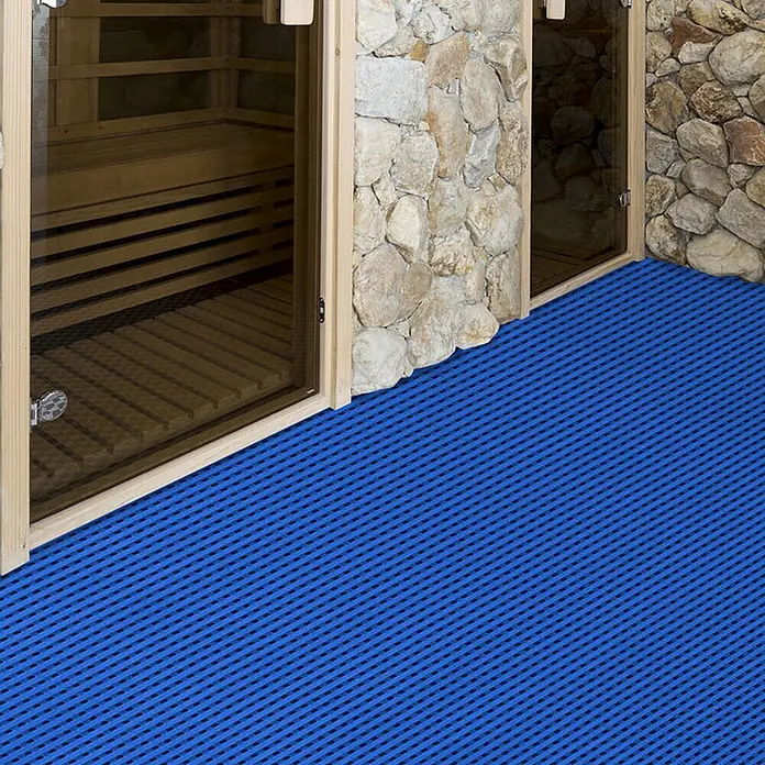 Floordirekt Antirutschmatte Adria - Arbeitsplatzmatte für Nasszonen - Blau - 120 x 800 cm -  - Blaue Gittermatte als rutschfester Bodenbelag im Sauna- oder Spa-Bereich.