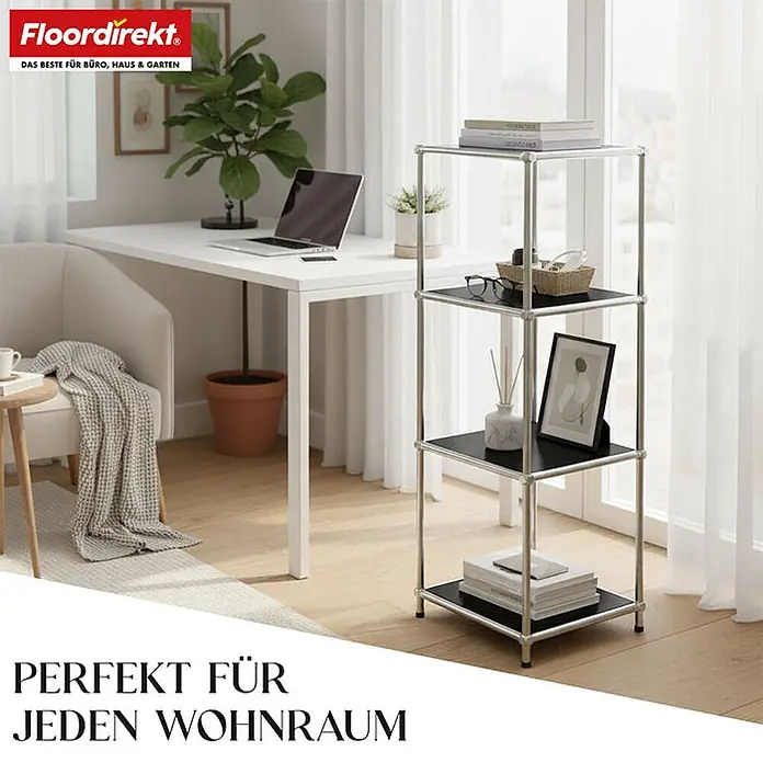 Floordirekt Metallregal Concept Epure MK-005 Schwarz 30 x 30 x 89 cm -  - Ein schlankes Regal aus silbernem Metall mit schwarzen Ablagen, zur Präsentation und Aufbewahrung in einem modernen Home-Office neben einem weißen Schreibtisch.