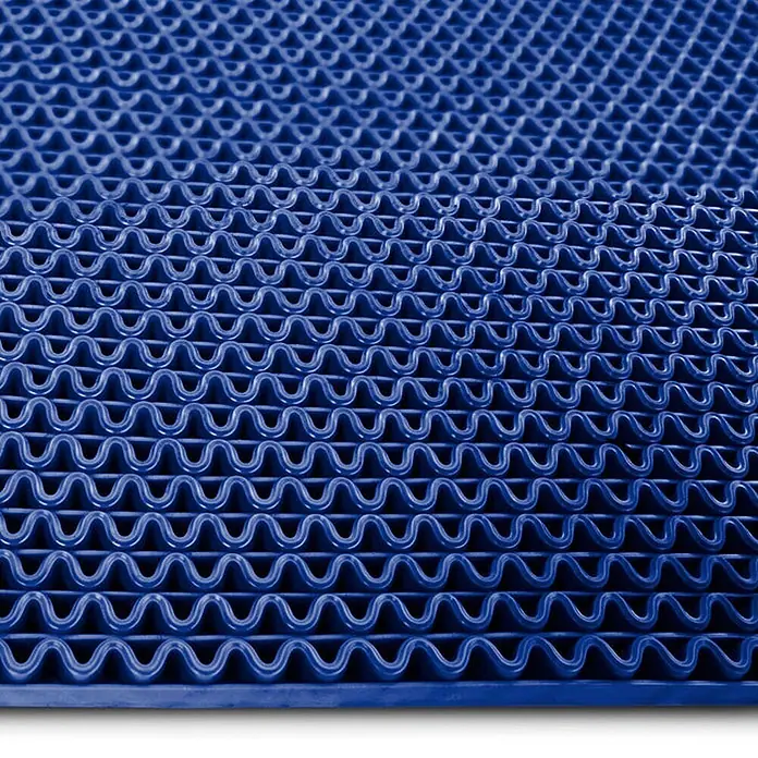 Floordirekt Antirutschmatte Anti-Slip für Barfußzonen - UV-beständig - Blau - 120 x 600 cm - Blau - Blaue Wellenprofilmatte mit gewellter Textur, geeignet für Entwässerung und Rutschschutz.