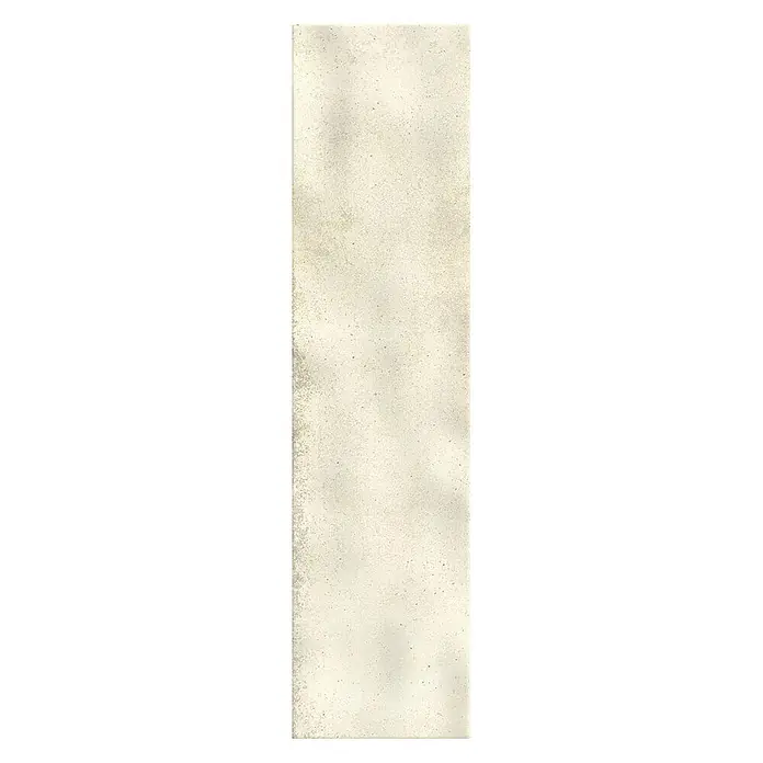 Wandfliese JULIET SABLE – 7.5 x 30 cm, Zellige-Optik, Brillant -  - Hellbeige Fliese mit feiner, gesprenkelter Textur.