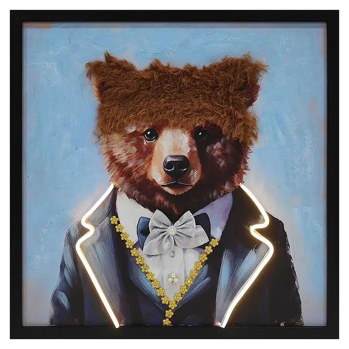 BHP Leinwandbild George - Bär mit eleganten Anzug, B x H: 55 x 55 cm - Gerahmtes Mixed-Media-Kunstwerk eines Bären im Anzug mit Neonkontur. Mit Kunstfell, bemalter Leinwand und Dekorationen.