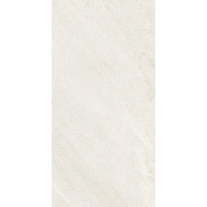 Feinsteinzeugfliese OMEGA WARM – 60 x 120 cm, Steinoptik, Matt -  - Helle beige Fliese mit subtiler körniger, steinartiger Textur.