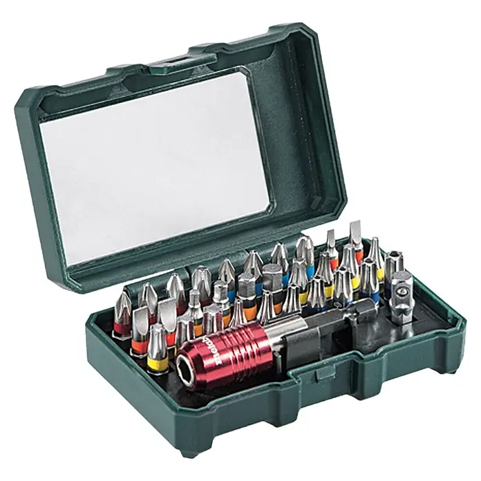 Metabo Promotion Bit-Box SP - 32 -tlg. - Das Bild zeigt ein Set mit verschiedenen Schraubendreher-Bits und einem magnetischen Bithalter in einem grünen Aufbewahrungskoffer.
